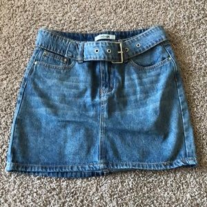 Denim belted mini skirt